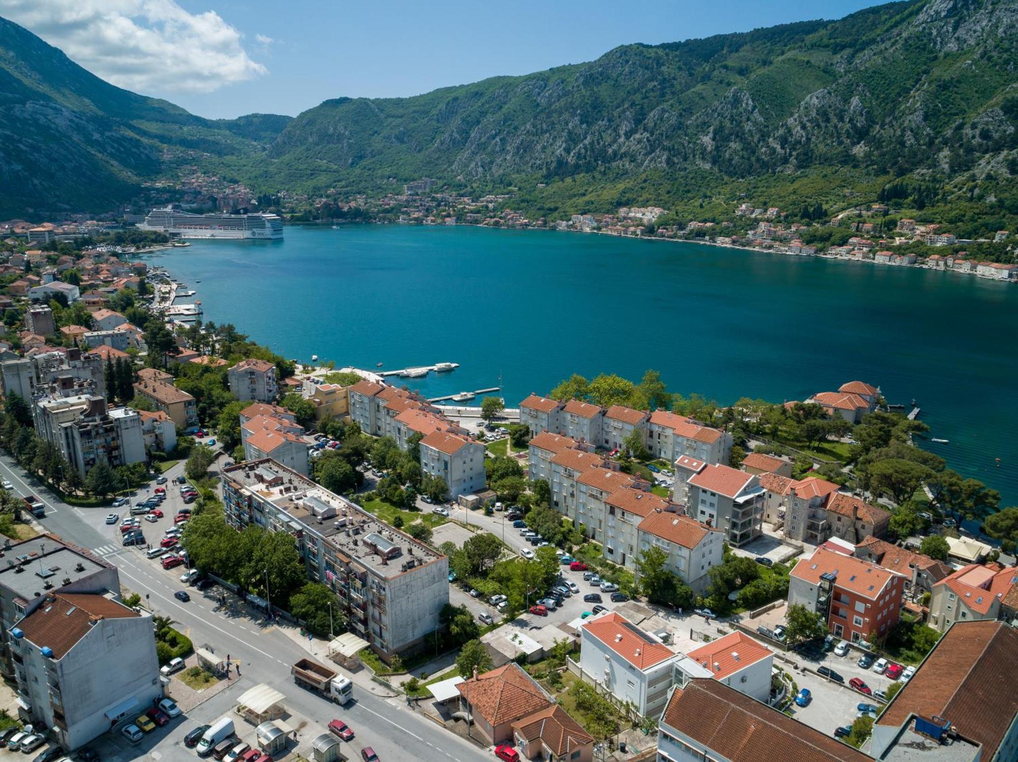 Maison W Κότορ Εξωτερικό φωτογραφία